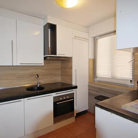 Apartman Leona Póla